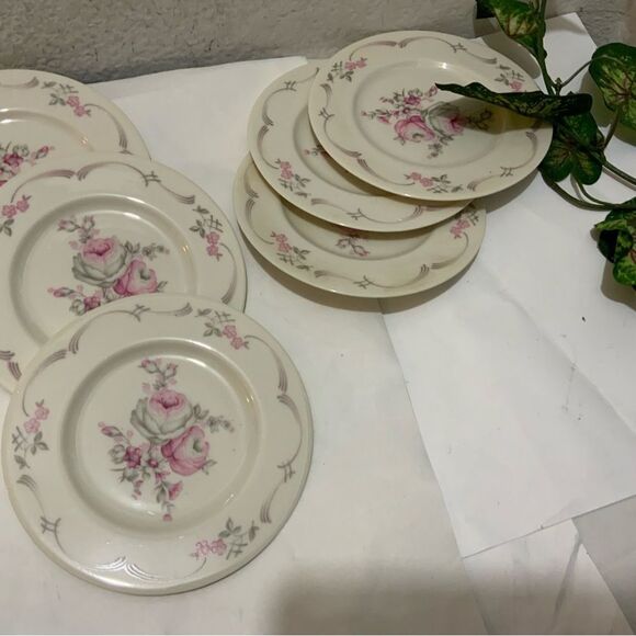 Set 6 Castleton BELROSE 6 1/8” plates Pink Gray Ivory Roses Floral USA G15 - Picture 4 of 10